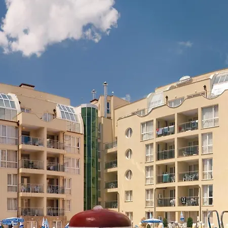 Daire Viva With Free Parking Sunny Beach